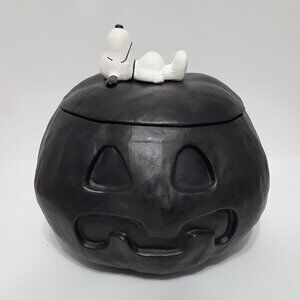 NEW RARE Pottery Barn Peanuts Large Snoopy Lidded Halloween Candy Bowl NIB